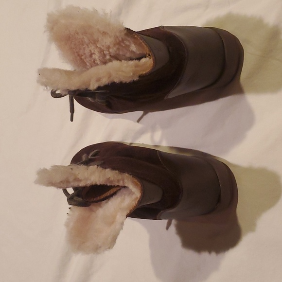 Emu Suede and Shearling Winton Booties - Picture 4 of 5